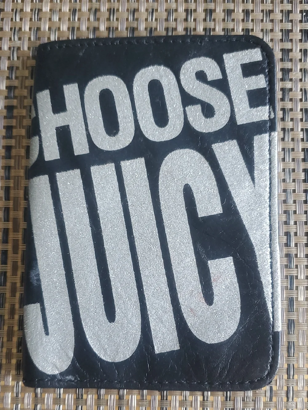 Vintage Juicy Couture Silver Glitter CHOOSE JUICY Leather Passport Wallet - Picture 1 of 13
